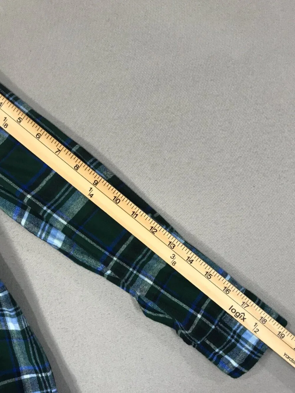 Sonoma Shirt Boys Small Green Plaid Flannel Button Down Long Sleeve Hood Pockets